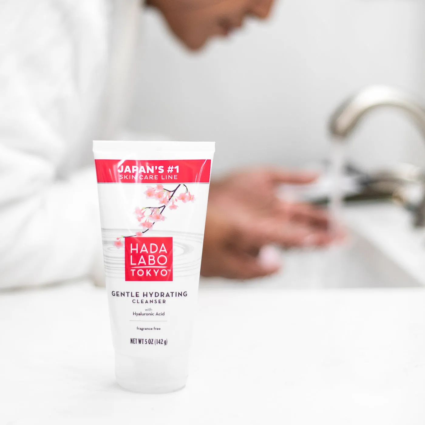 Hada Labo Tokyo Gentle Hydrating Cleanser Hyaluron