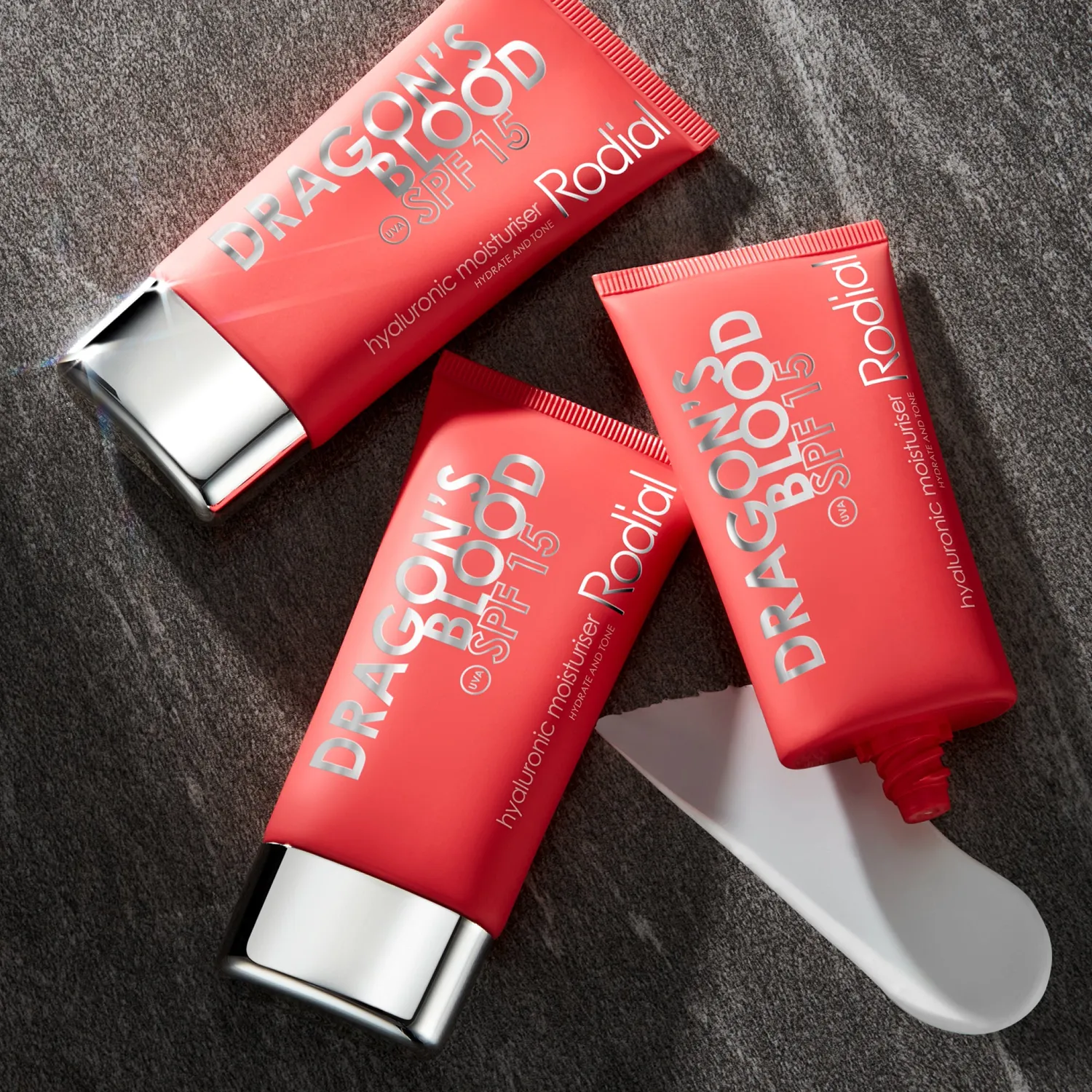 Rodial Dragon's Blood Hyaluronic Moisturiser LSF15 Creme